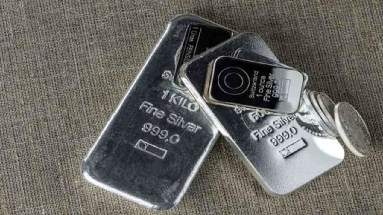 سعر الفضة يرتفع الخميس 27 نوفمبر 2025 مع تزايد اعتماد المدخرين على السبائك الاستثمارية